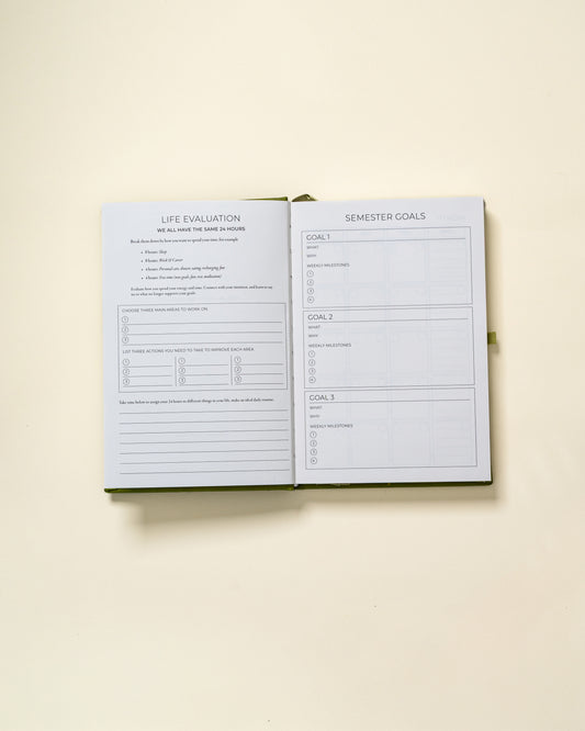 Undated Planner – Flower - (6 Months)