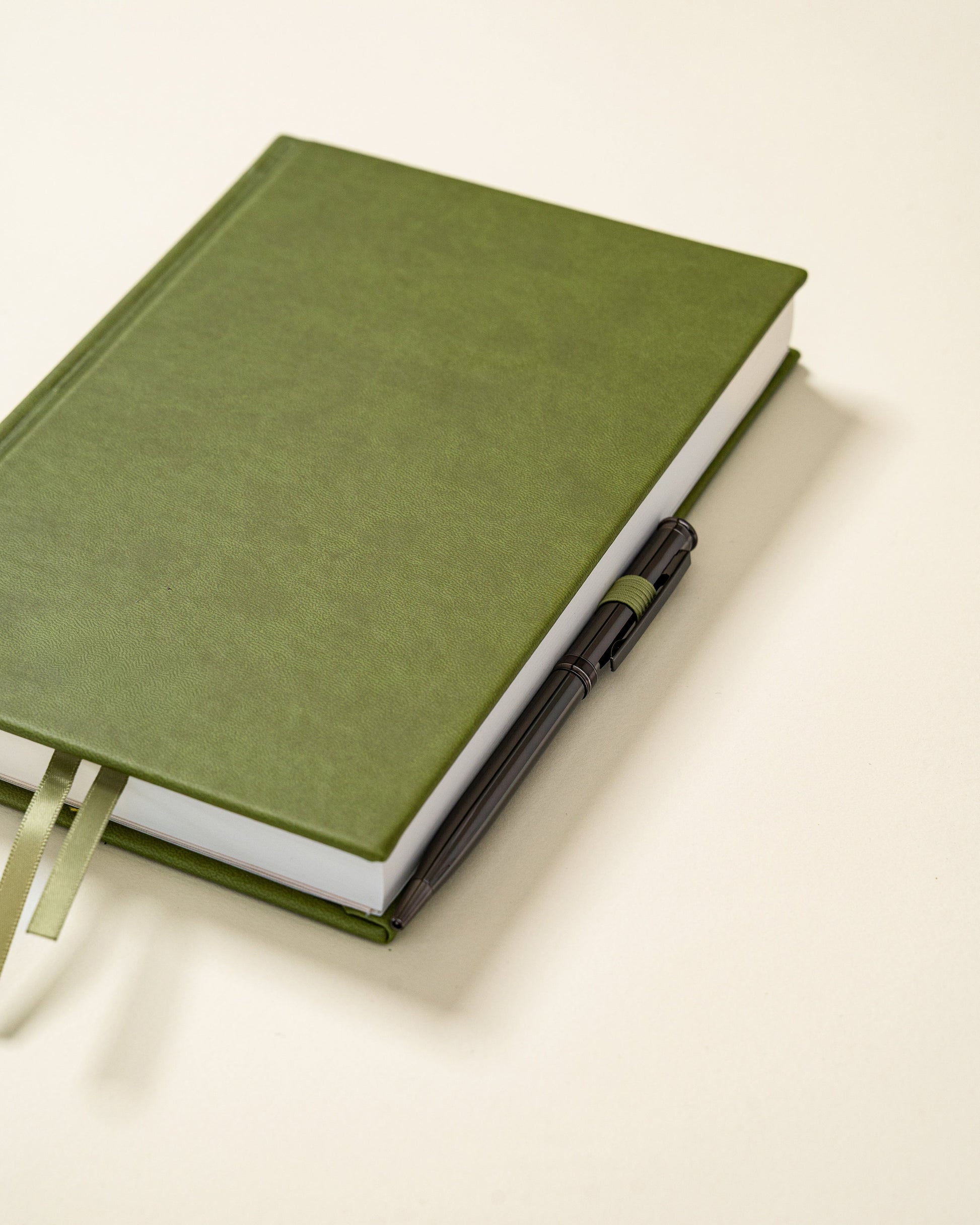 Undated Planner Vegan Leather (3 Months)